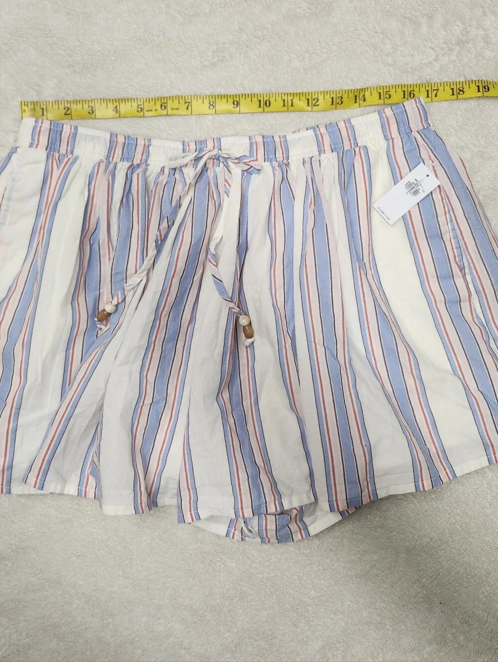 • Old Navy High-Waisted Drapey Skirt Shorts Striped Size Large NWT Multicolor